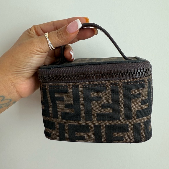 Fendi Black and Brown Toiletry Bag - Picture 5 of 5